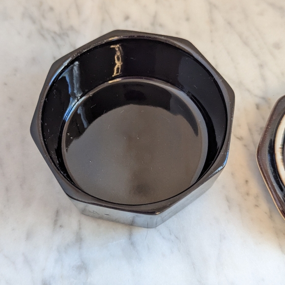 Otagiri Porcelain Lidded Trinket Box With Large Calla Lily - Picture 3 of 9